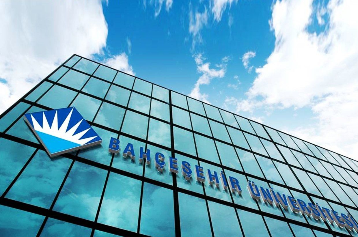 Bahcesehir University Programs - Ranking & Tuition Fees   جامعة اسطنبول بهتشه شهير  - رسوم التخصصات  - ترتيب الجامعة